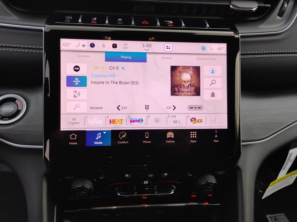 New 2025 Jeep Grand Cherokee Limited w/ Luxury Tech Group II image 27