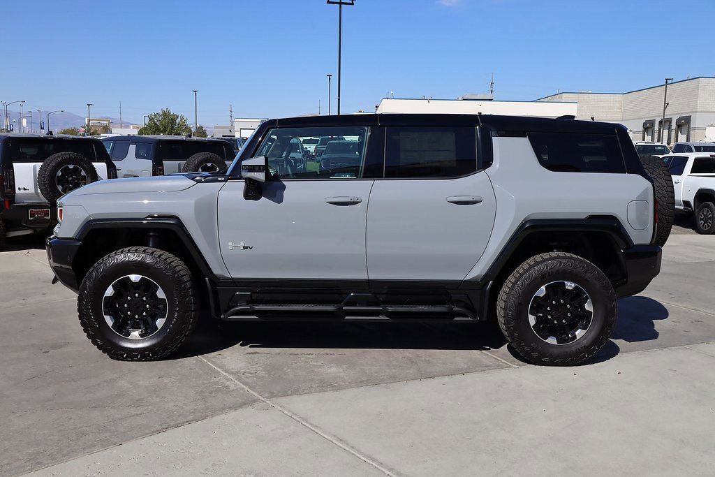 New 2025 GMC Hummer EV 3X w/ Extreme Off-Road Package image 3