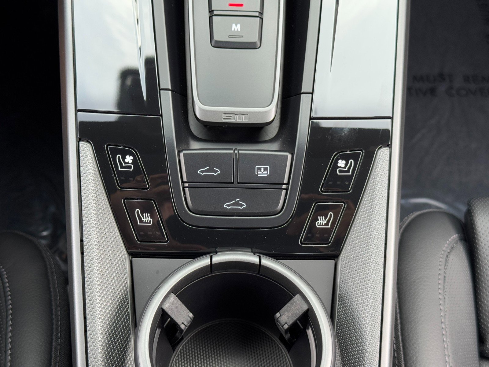 Used 2025 Porsche 911 Carrera image 36