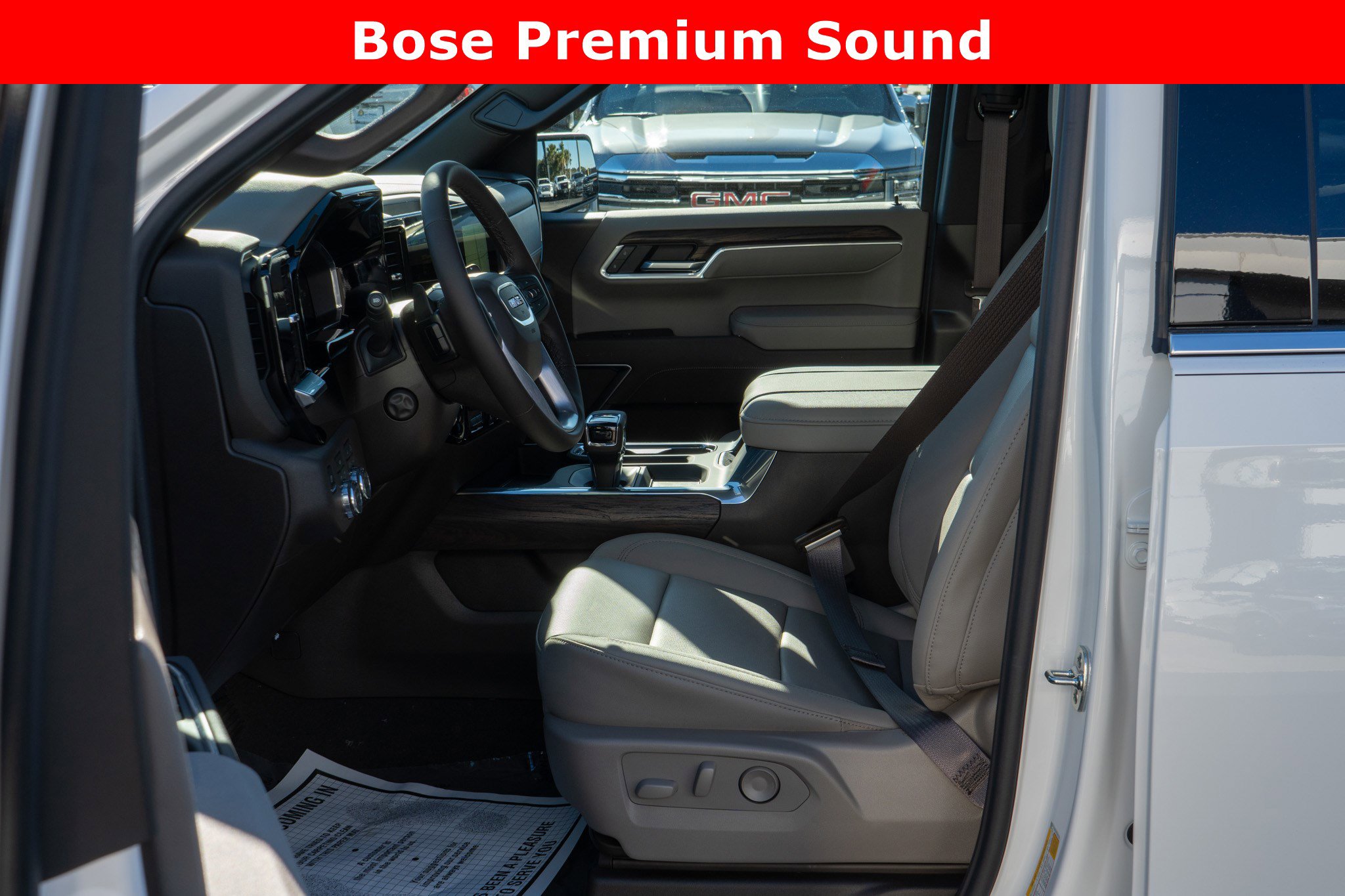 New 2026 GMC Sierra 1500 SLT w/ SLT Premium Package image 18