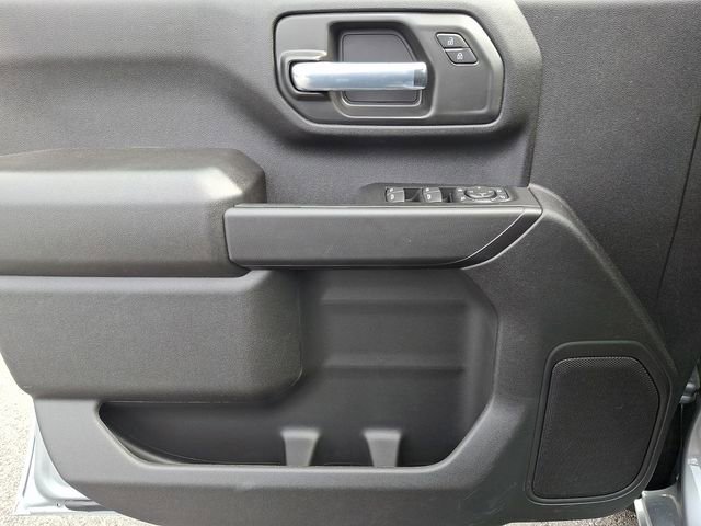 New 2026 Chevrolet Silverado 2500 Custom w/ Custom Value Package image 9