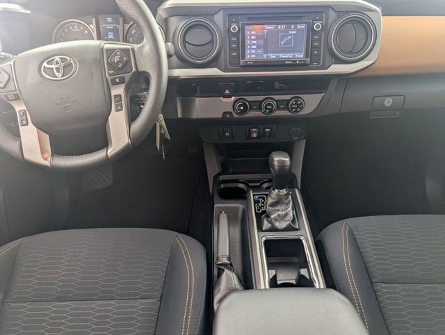 Used 2018 Toyota Tacoma SR5 image 22