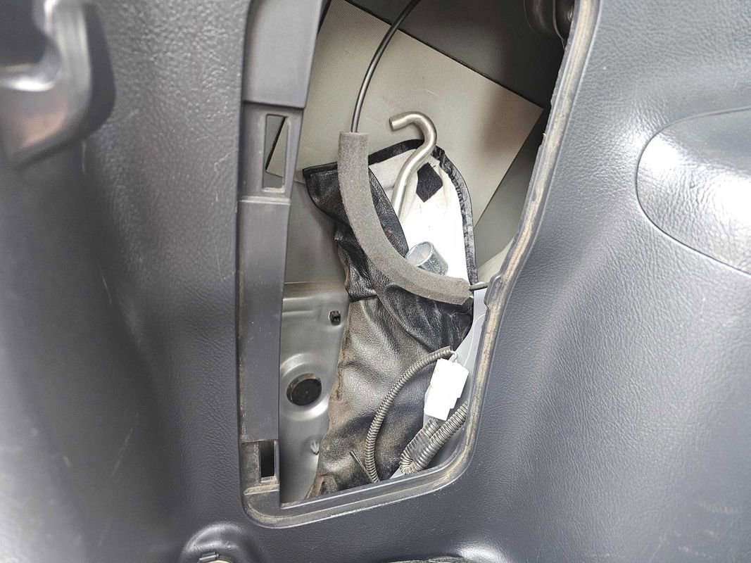 Used 2006 Toyota RAV4 4WD image 30