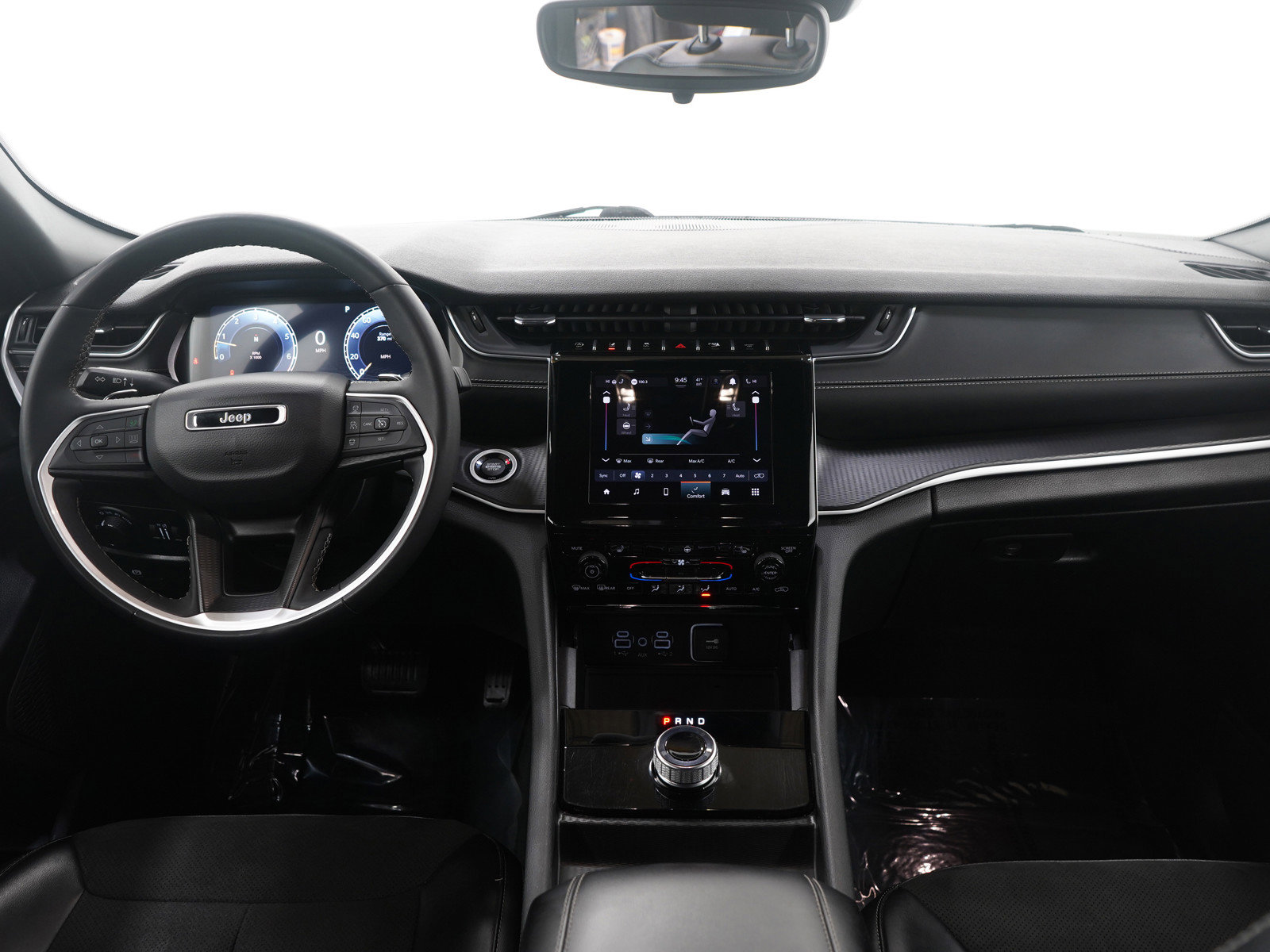 Used 2024 Jeep Grand Cherokee Altitude image 16