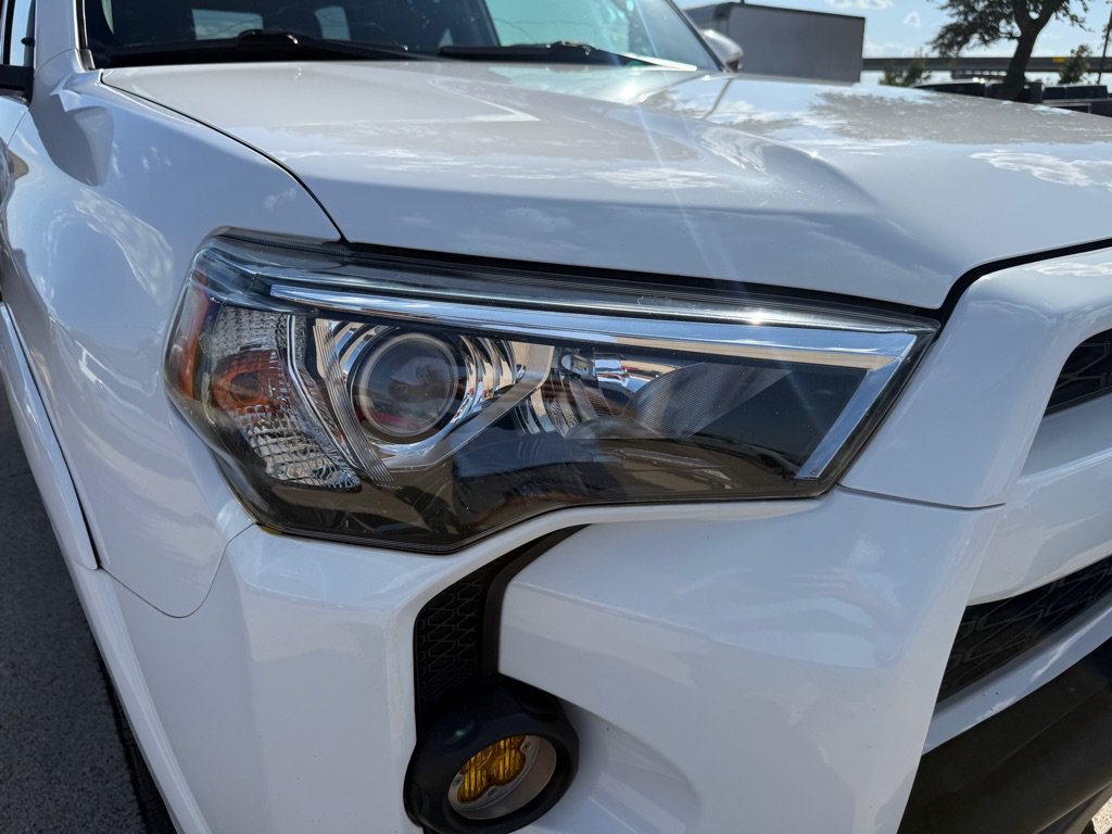 Used 2019 Toyota 4Runner SR5 Premium AWD/4WD image 11