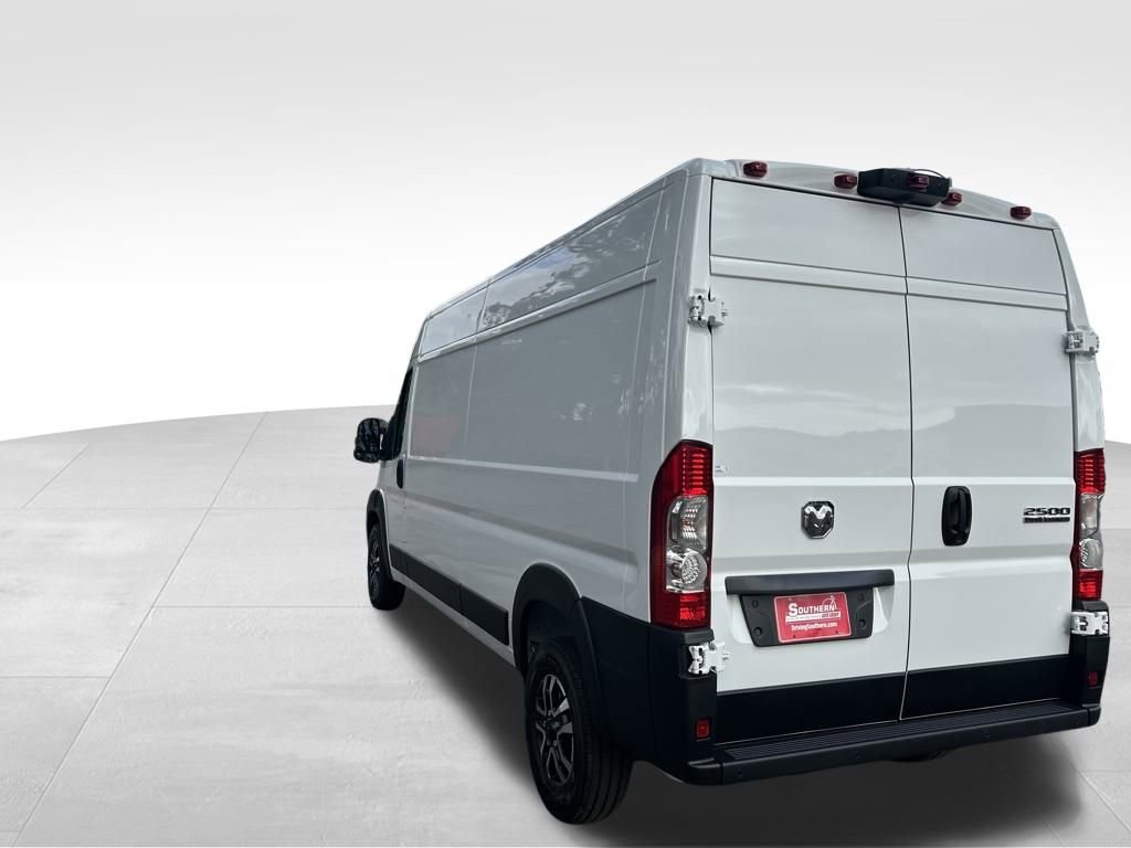 New 2026 RAM ProMaster 2500 w/ Premium Convenience Group image 4