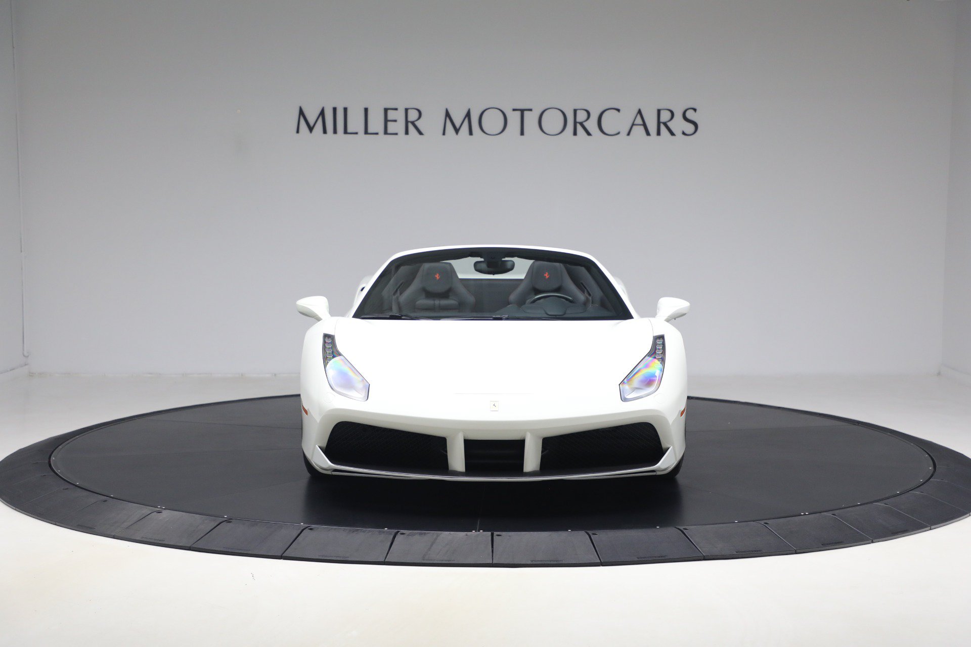 Certified 2016 Ferrari 488 Spider RWD image 12