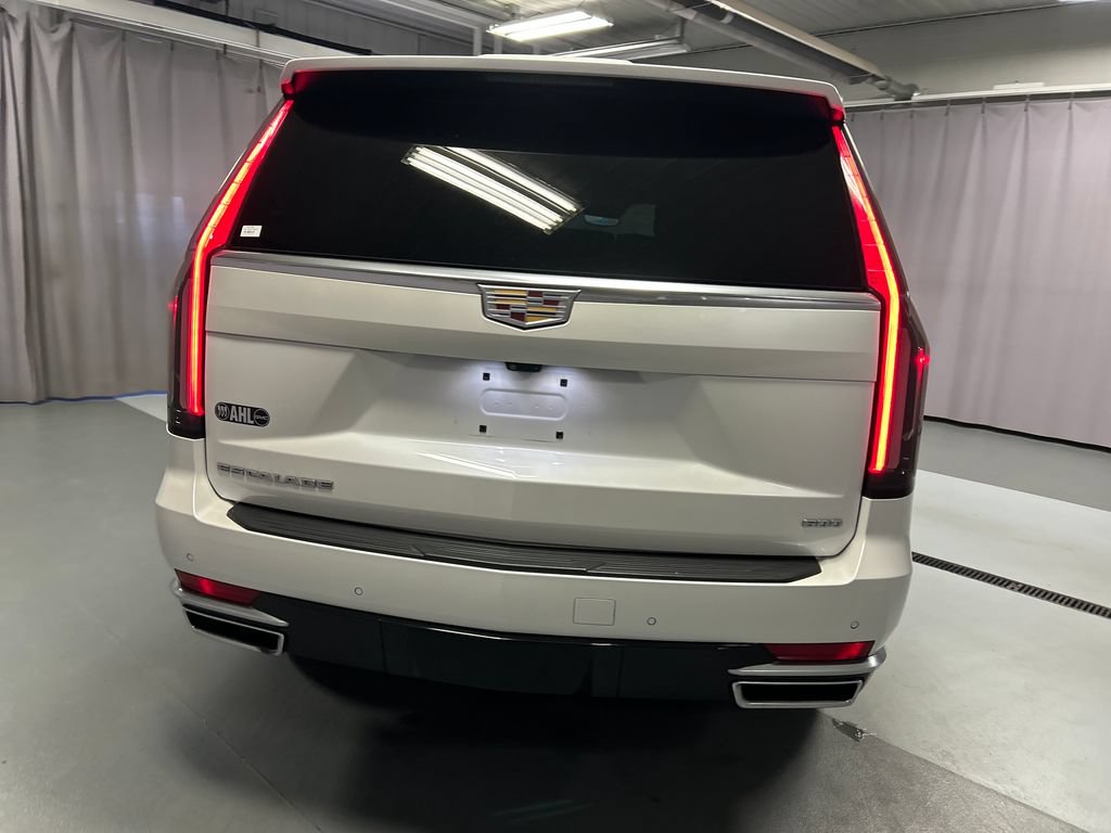 Used 2023 Cadillac Escalade Premium Luxury Platinum w/ LPO, Floor Liner Package AWD/4WD image 6