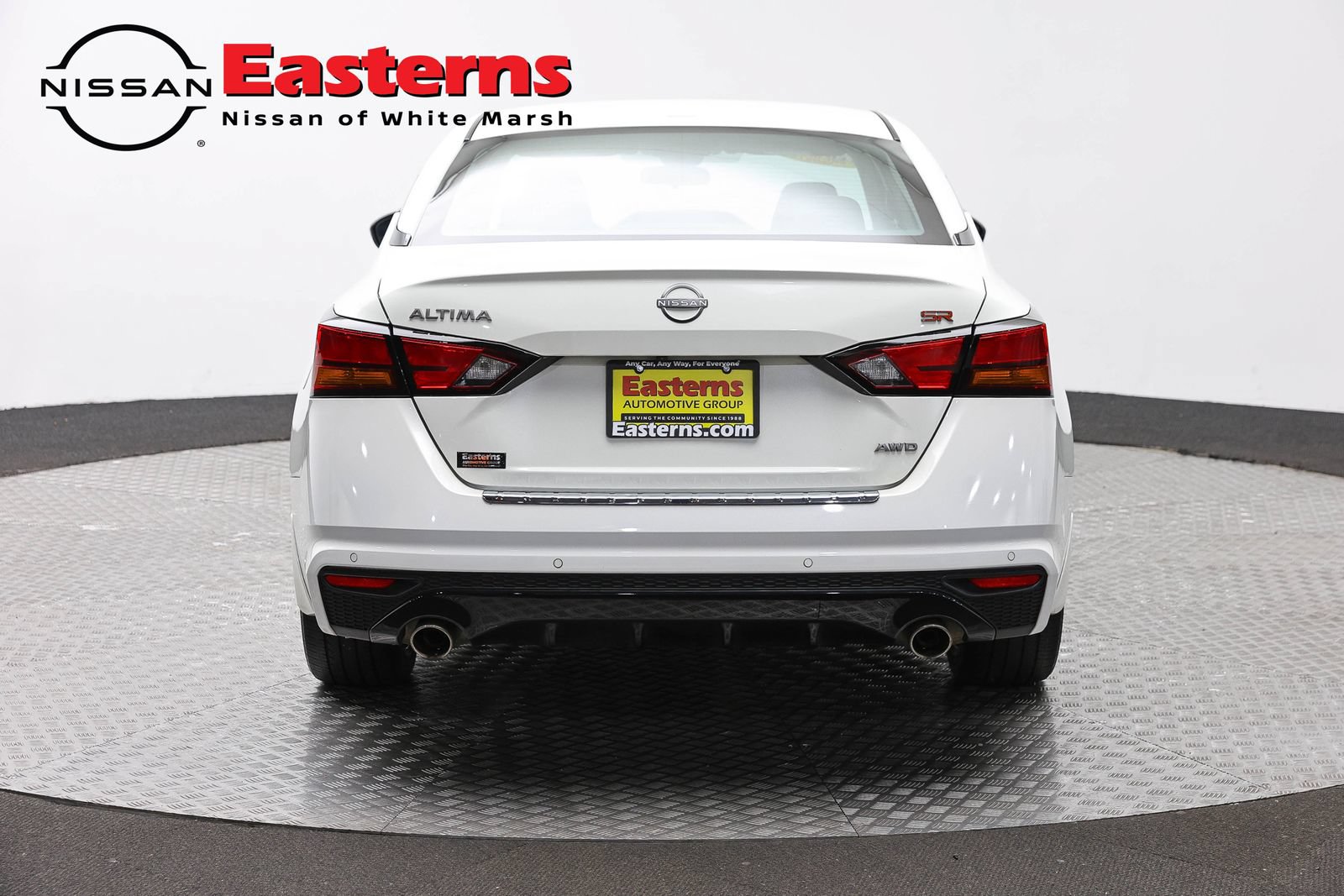 Used 2023 Nissan Altima 2.5 SR w/ SR Premium Package AWD/4WD image 6