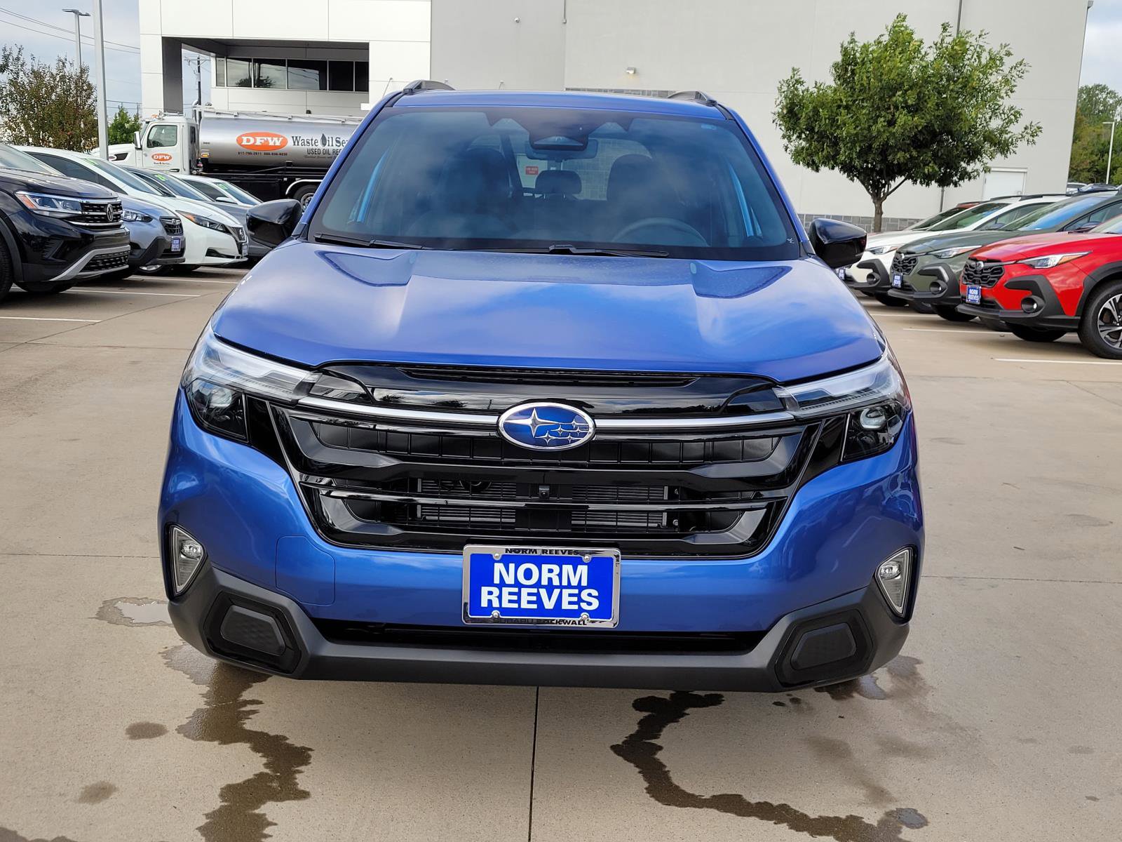 New 2025 Subaru Forester Touring image 2