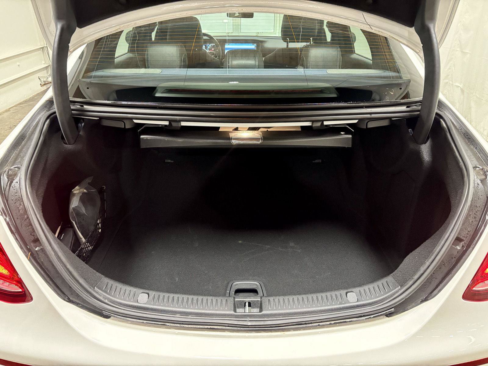 Used 2020 Mercedes-Benz E 450 4MATIC Sedan image 46