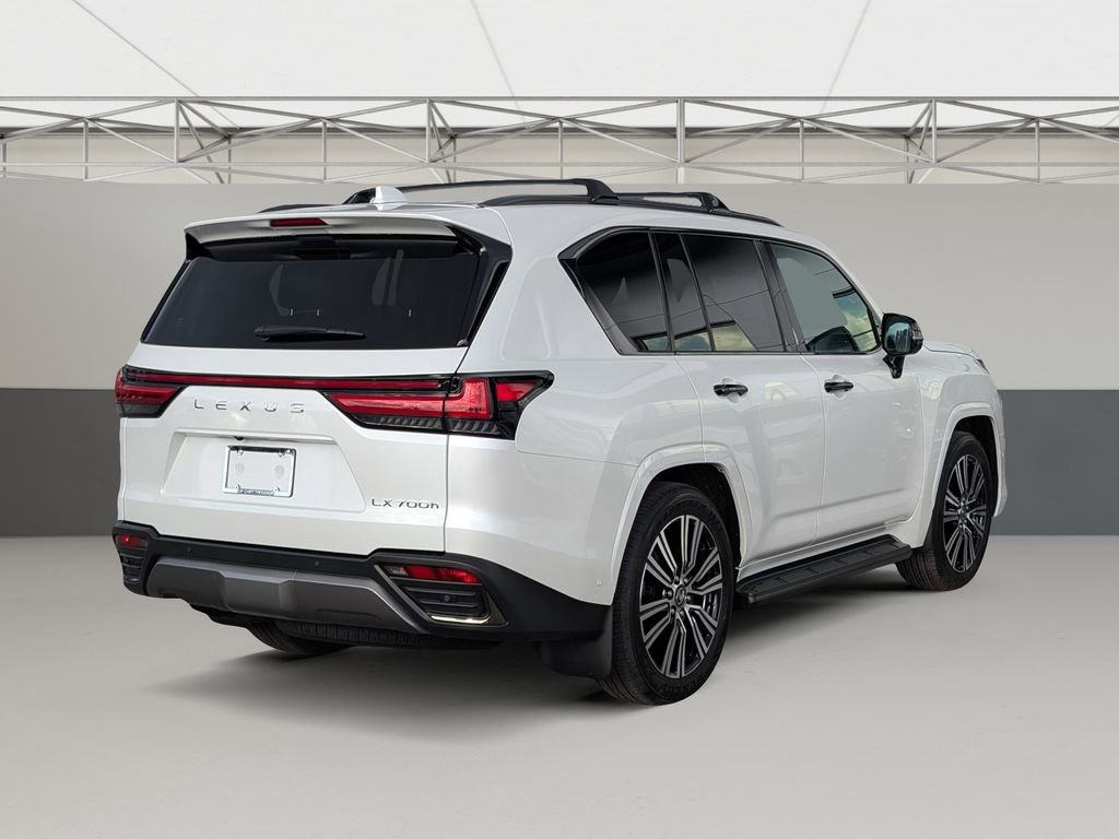 New 2025 Lexus LX 700h Luxury image 5