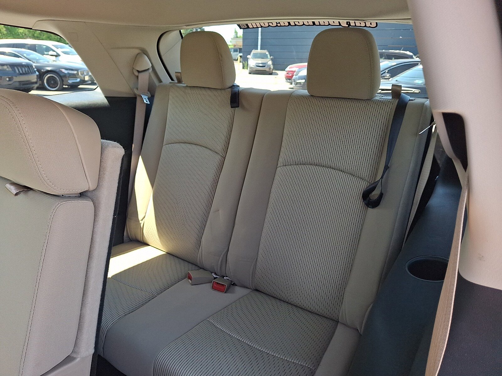 Used 2019 Dodge Journey SE FWD image 8
