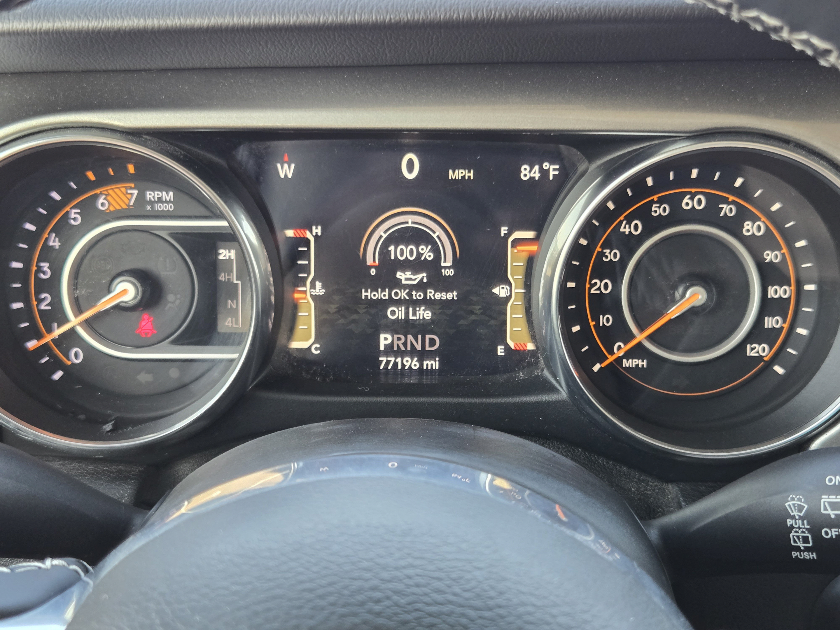 Used 2019 Jeep Wrangler Unlimited Sahara AWD/4WD image 12