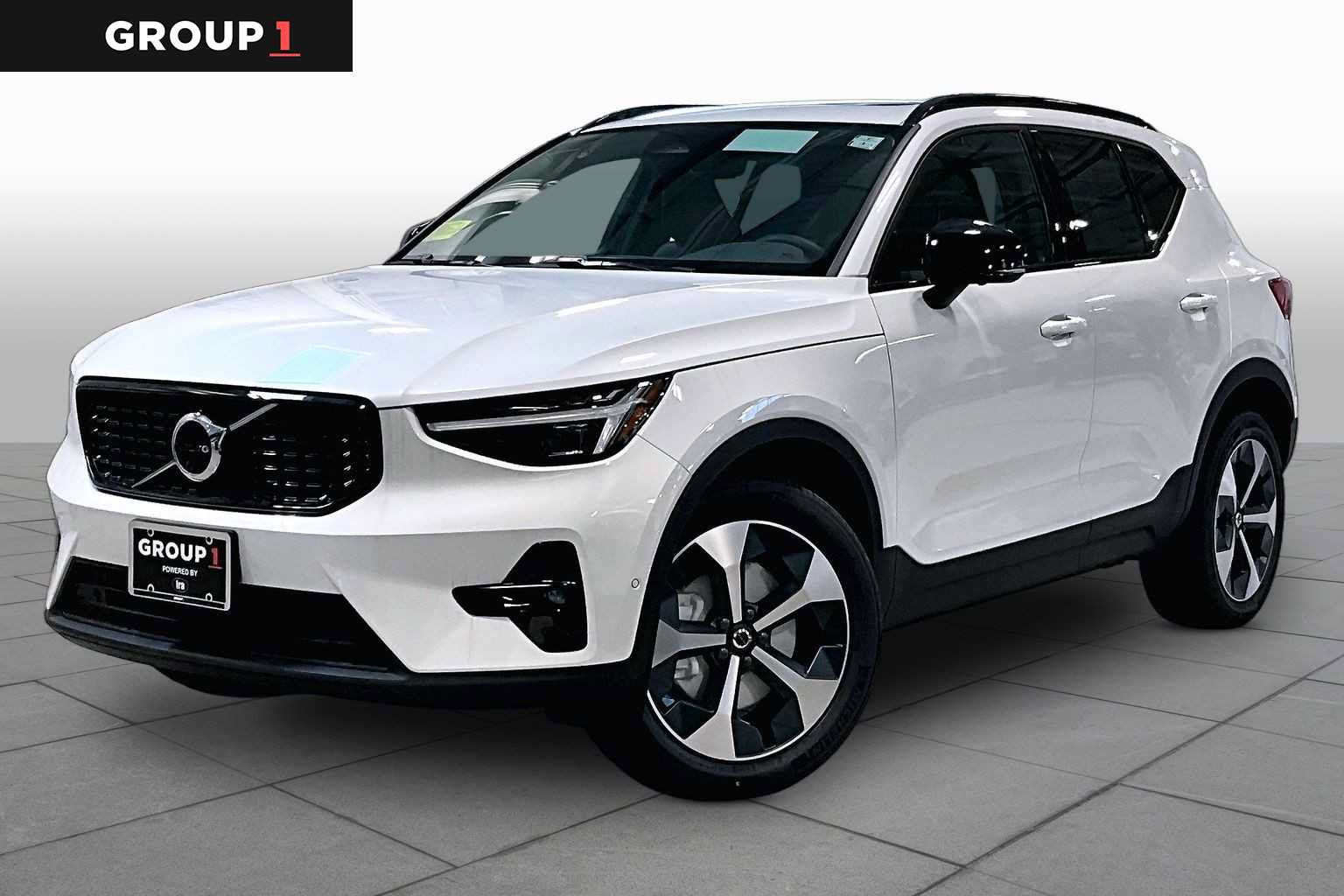 New 2026 Volvo XC40 B5 Plus w/ Protection Package Premier AWD/4WD video 1