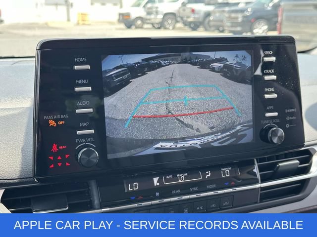 Used 2023 Toyota Sienna LE FWD image 4