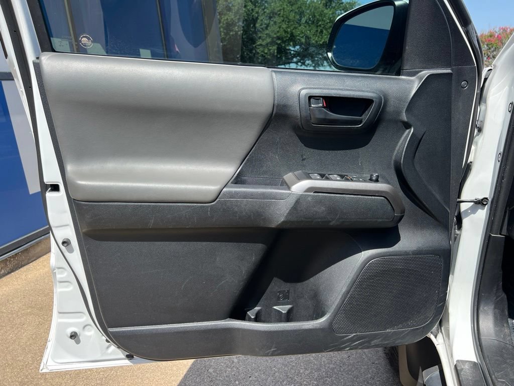 Used 2023 Toyota Tacoma SR5 RWD image 22