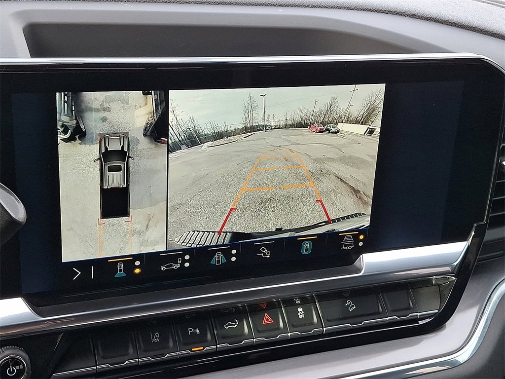 Used 2024 Chevrolet Silverado 3500 High Country w/ High Country Premium Package image 4