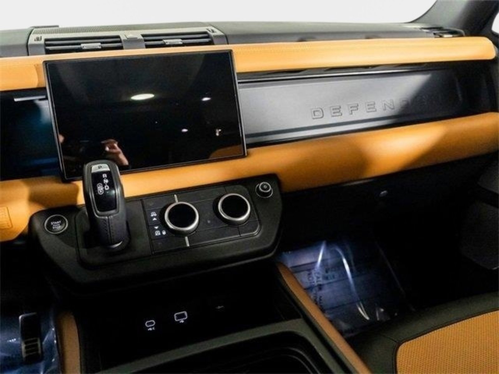 Used 2023 Land Rover Defender 130 X image 34