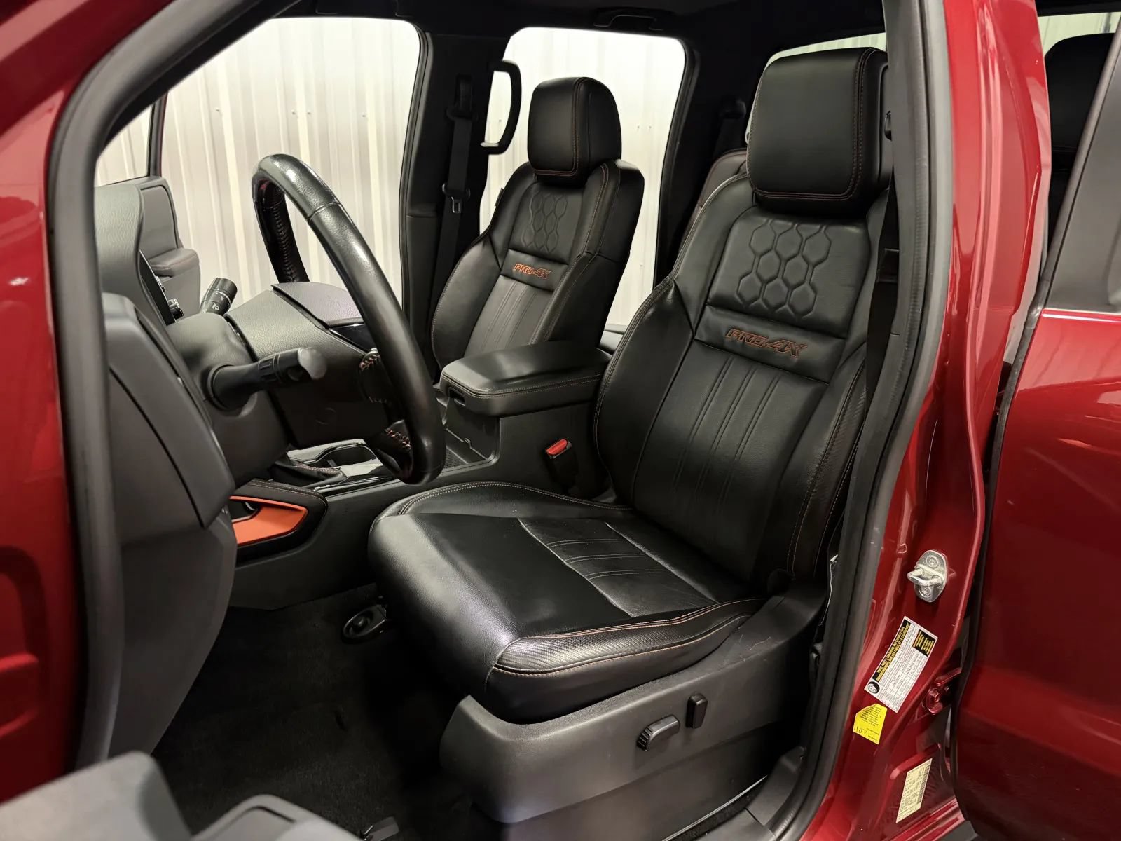 Used 2023 Nissan Frontier PRO-4X w/ Pro-4X Premium Package AWD/4WD image 43