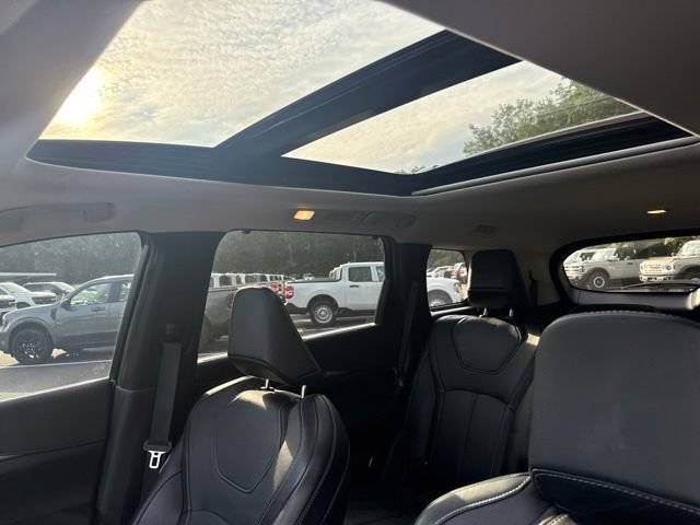 Used 2024 INFINITI QX60 Luxe w/ Performance Audio Package AWD/4WD image 10