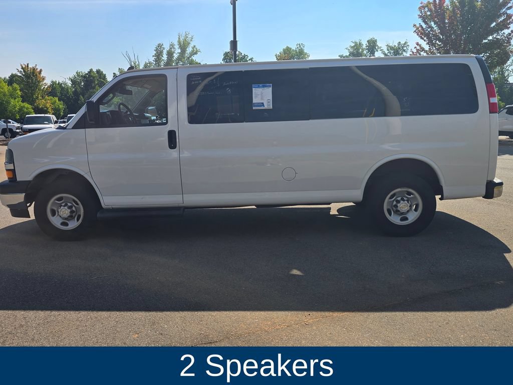 Used 2023 Chevrolet Express 3500 LT w/ LT Preferred Equipment Group RWD image 5