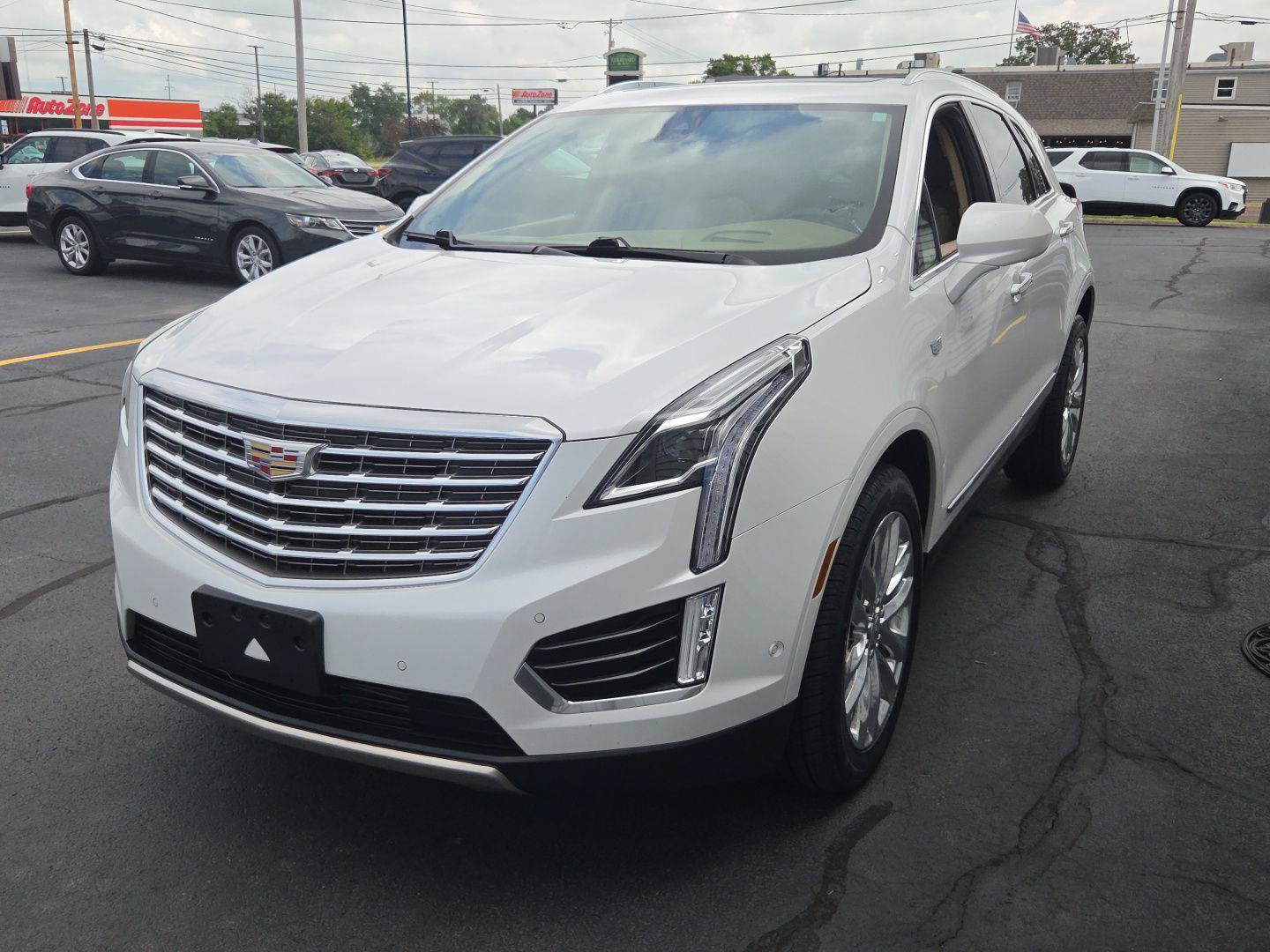 Used 2019 Cadillac XT5 Platinum AWD/4WD image 9