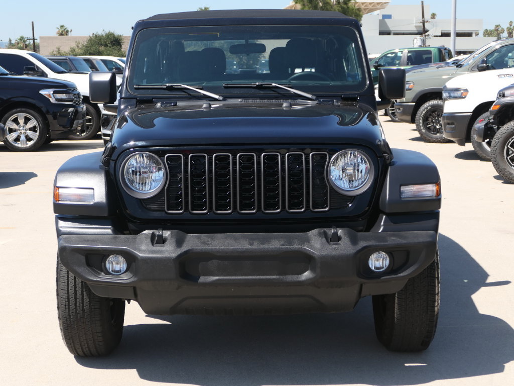 Used 2024 Jeep Wrangler Sport AWD/4WD image 6