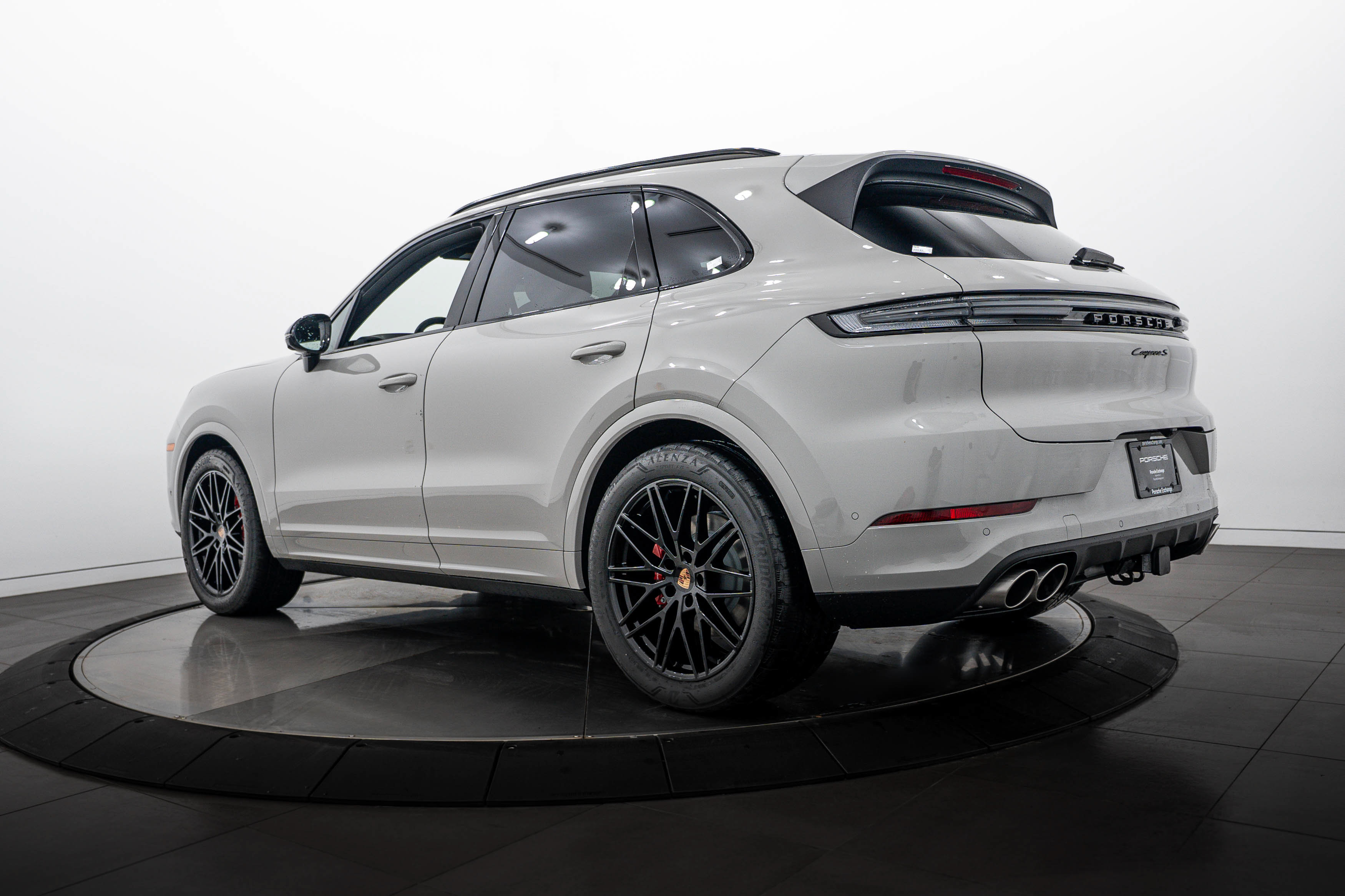 New 2026 Porsche Cayenne S AWD/4WD image 3