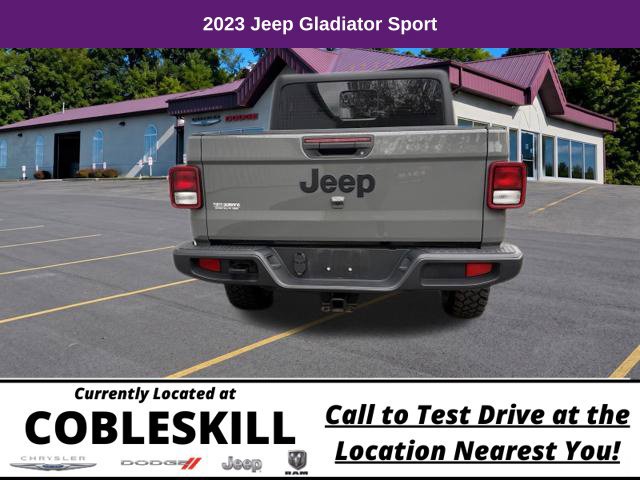 Used 2023 Jeep Gladiator Sport w/ Trailer Tow Package AWD/4WD image 6