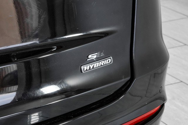 Used 2020 Ford Fusion SE image 46