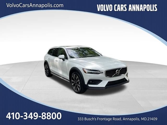 Certified 2025 Volvo V60 B5 Cross Country Ultra