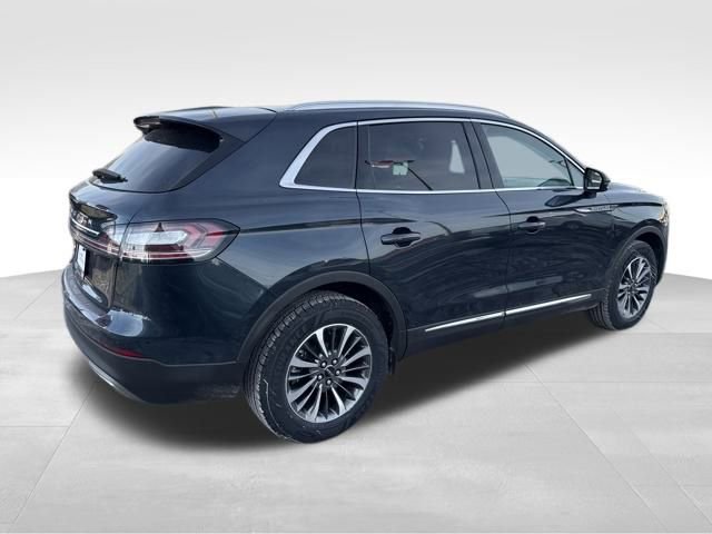 Certified 2023 Lincoln Nautilus AWD w/ Premium Package image 7