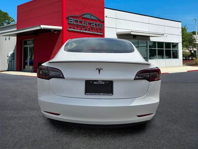 Used 2023 Tesla Model 3 Standard Range image 4