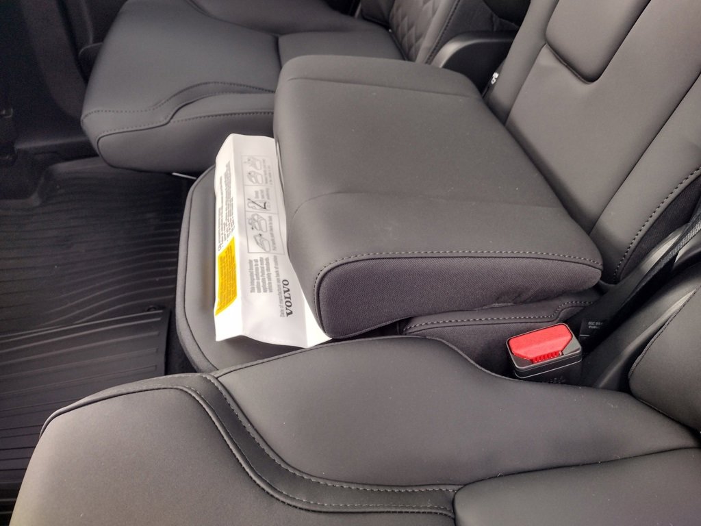 New 2026 Volvo XC90 B6 Plus w/ Protection Package Premier image 19