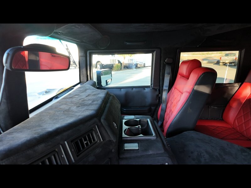 Used 1997 HUMMER H1 4-Door Wagon AWD/4WD image 11