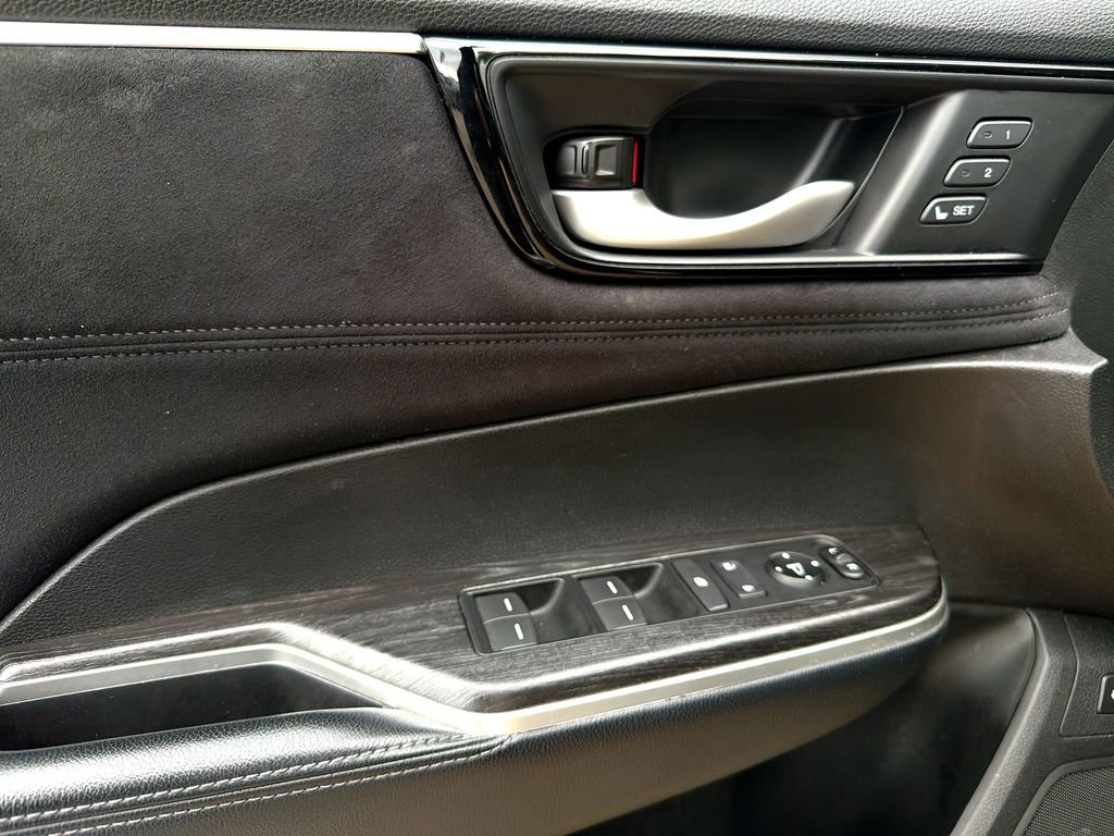 Used 2018 Honda Clarity Touring image 15