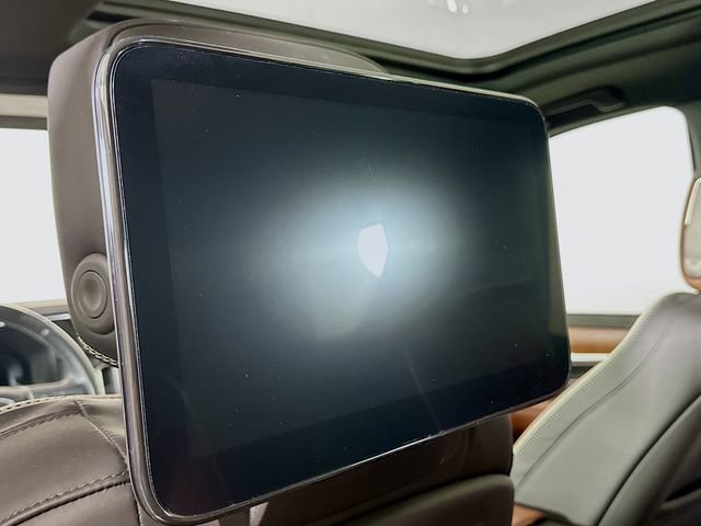 Certified 2024 GMC Yukon Denali Ultimate AWD/4WD image 25