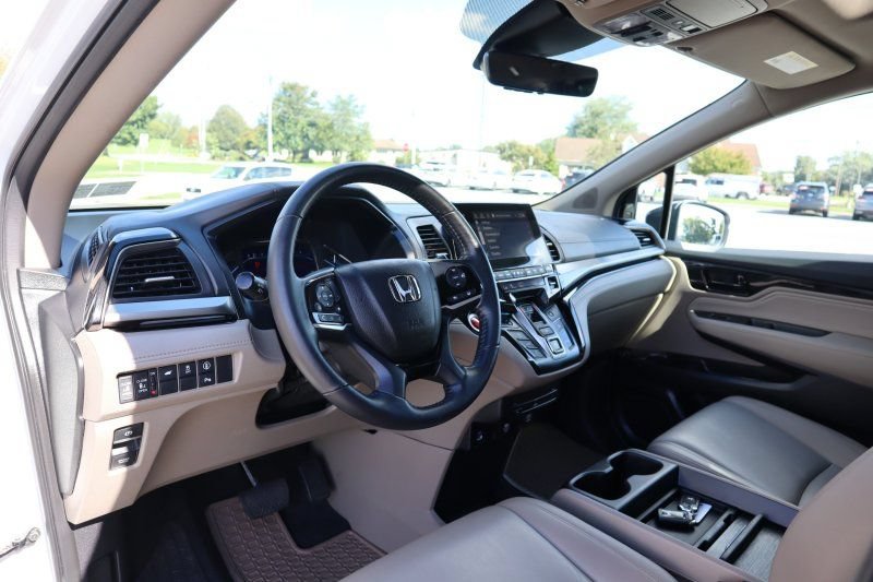 Used 2021 Honda Odyssey Touring image 10