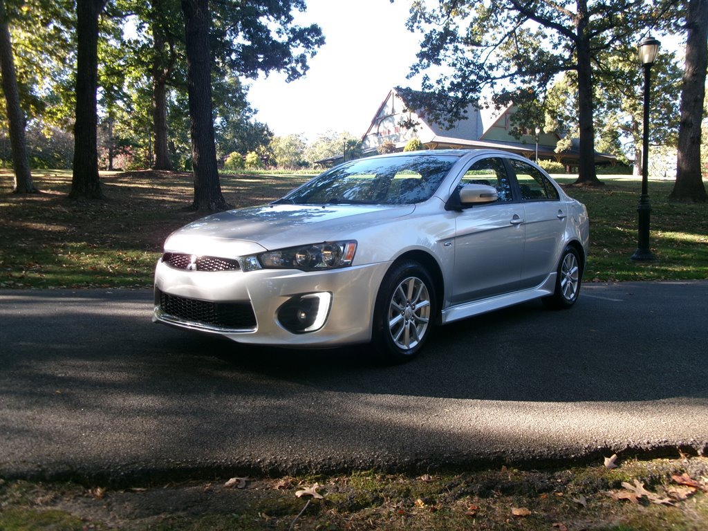 Used 2016 Mitsubishi Lancer ES