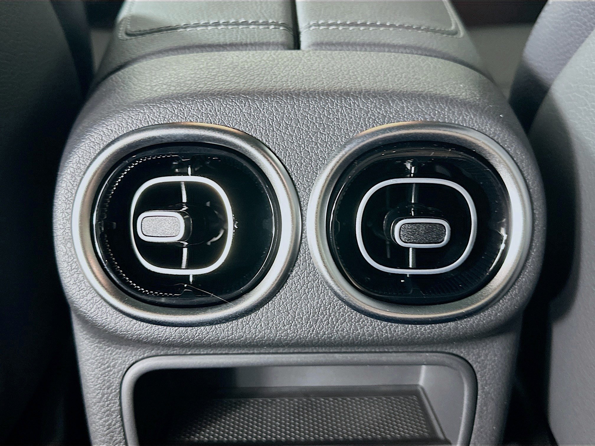 Certified 2026 Mercedes-Benz GLC 300 4MATIC image 34