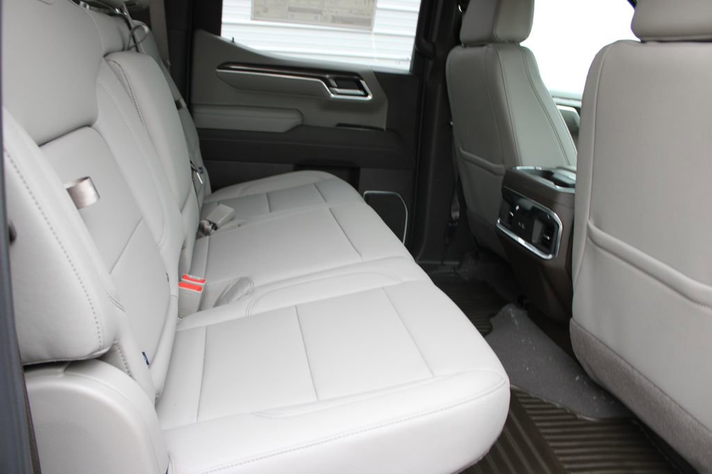 New 2026 Chevrolet Silverado 1500 LTZ w/ Z71 Off-Road Package image 28