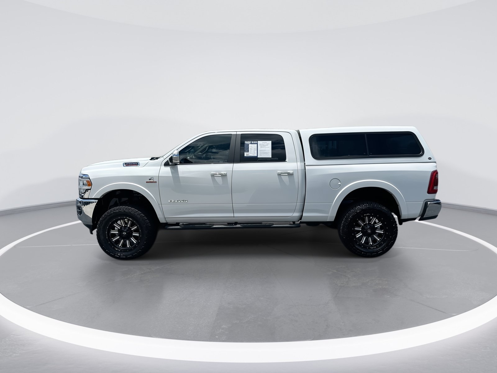 Used 2022 RAM 2500 Laramie AWD/4WD image 6