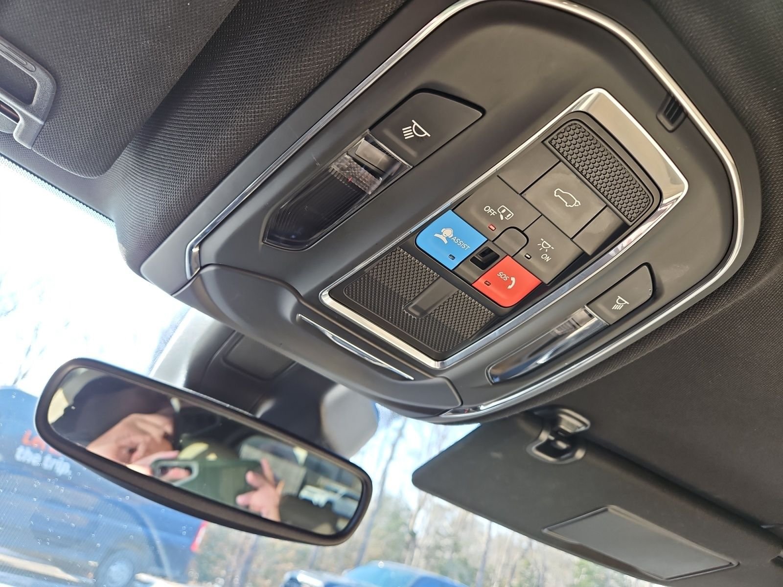 Used 2023 Jeep Grand Cherokee Limited RWD image 30