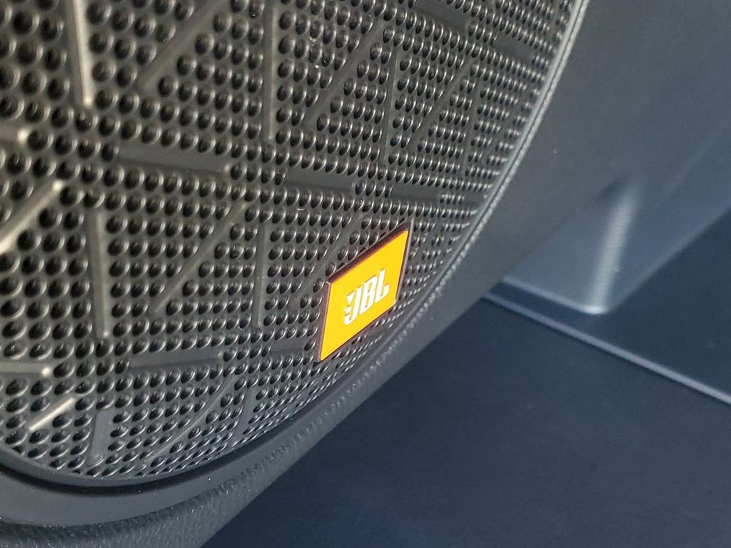 Certified 2025 Toyota RAV4 Limited image 9