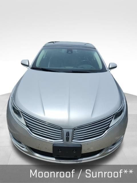 Used 2016 Lincoln MKZ AWD w/ Equipment Group 300A Reserve image 2