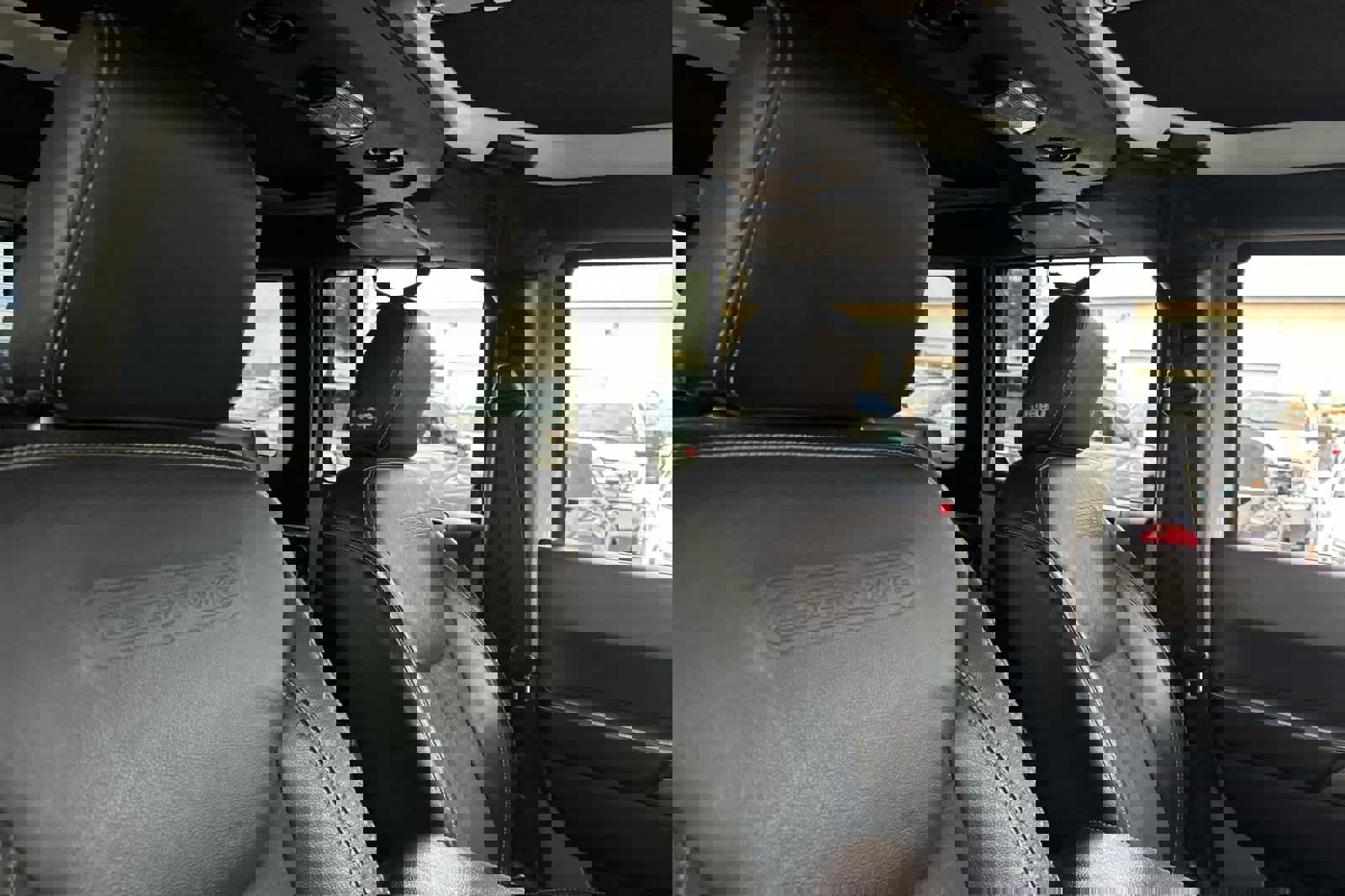 Used 2016 Jeep Wrangler Unlimited Sport image 17