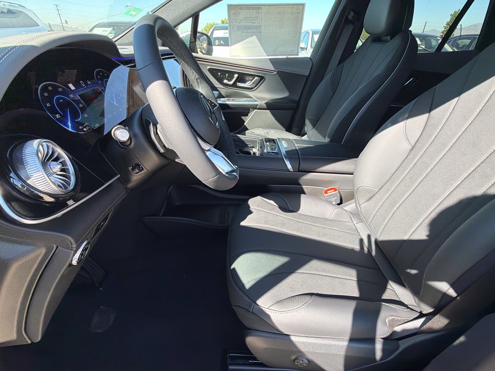 New 2027 Mercedes-Benz EQE 320 4MATIC SUV image 18