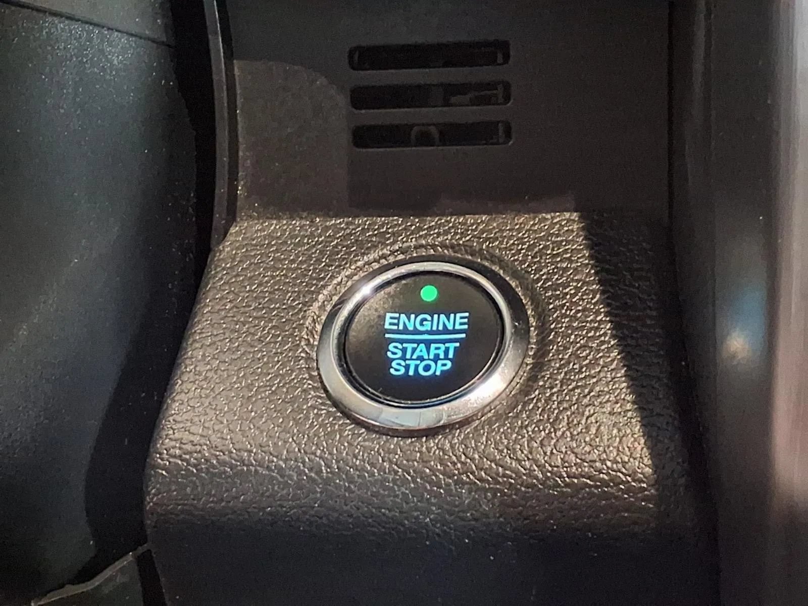Used 2020 Ford Expedition Platinum AWD/4WD image 30