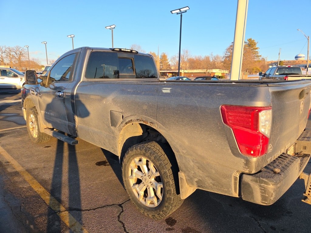 Used 2017 Nissan Titan SV image 2